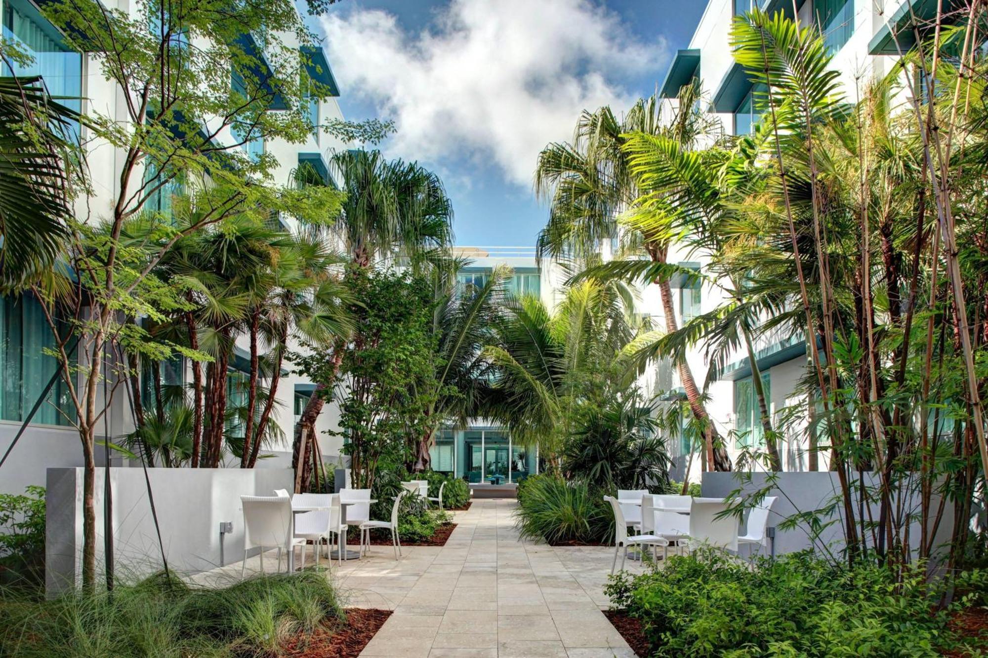 Residence Inn By Marriott Miami Beach Surfside Bagian luar foto