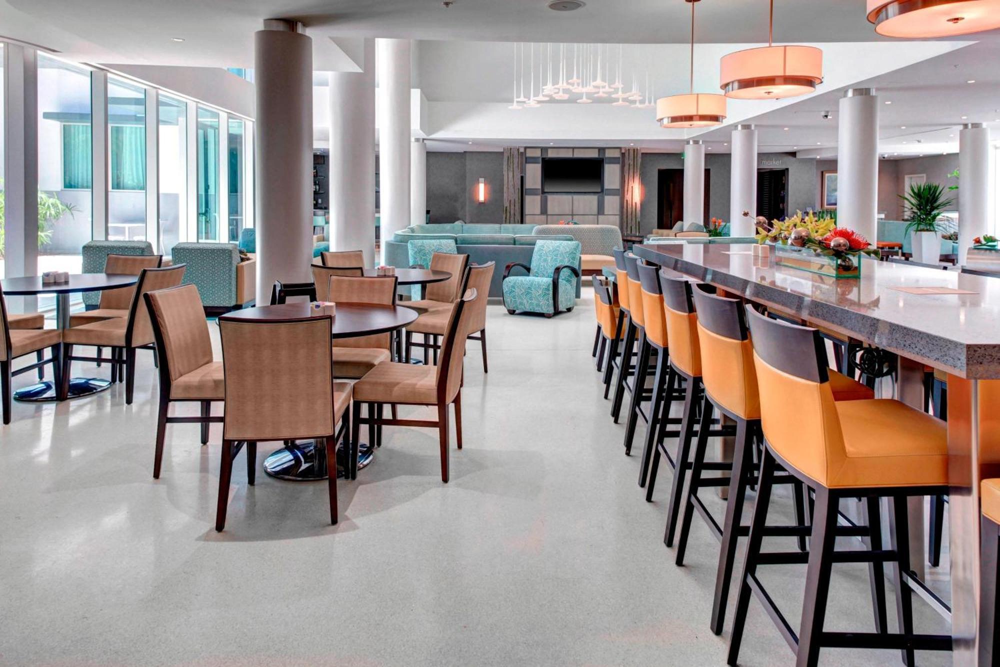 Residence Inn By Marriott Miami Beach Surfside Bagian luar foto