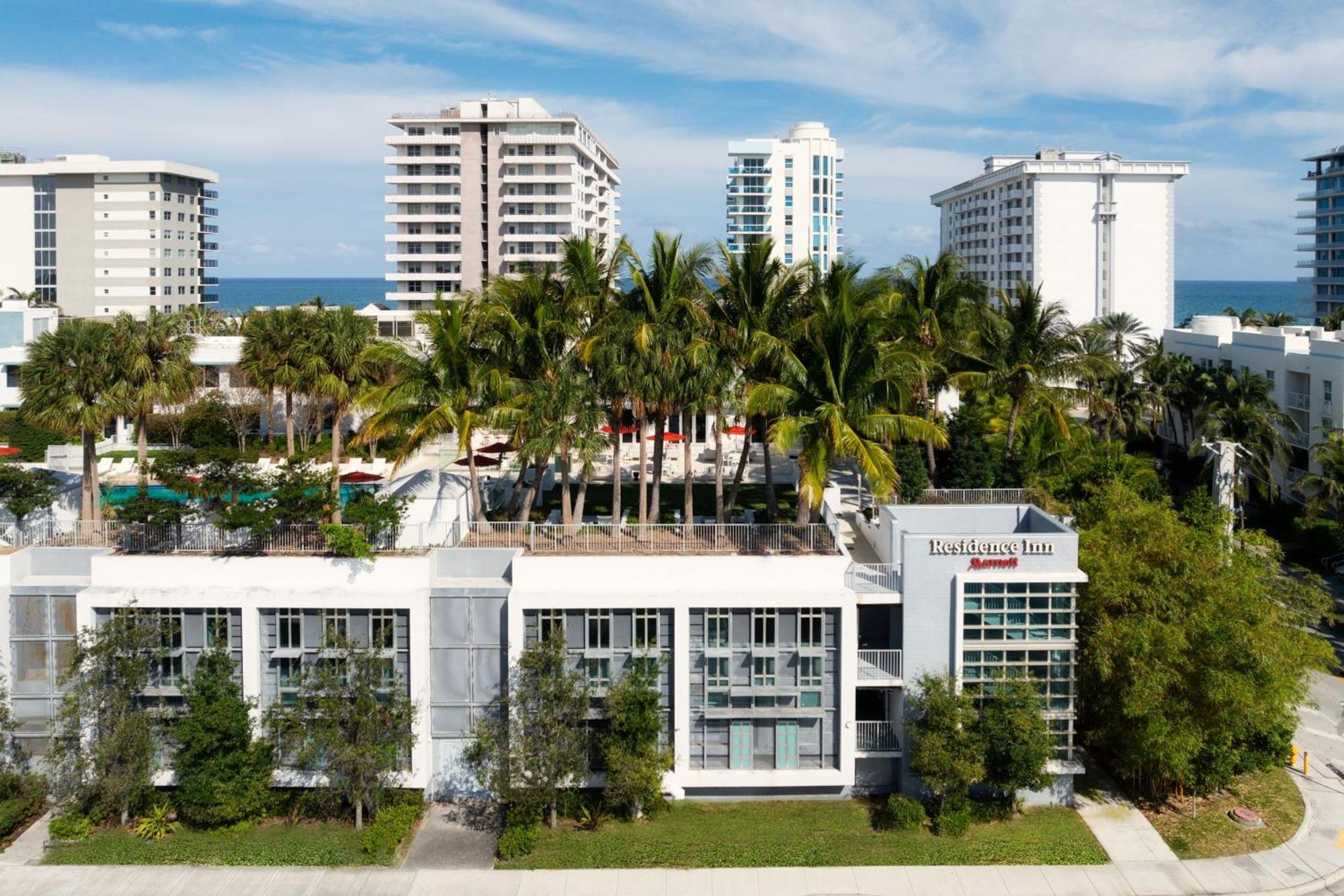 Residence Inn By Marriott Miami Beach Surfside Bagian luar foto